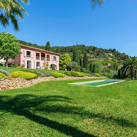 Sea View Bastide In *