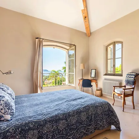 Sea View Bastide In Carqueiranne